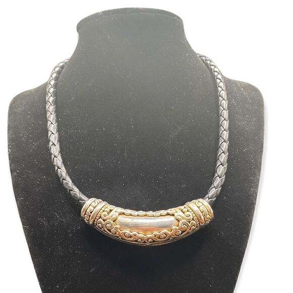 Reversible silver choker on leather cord scrollwork heavy clasp 14” base of neck - Picture 1 of 6